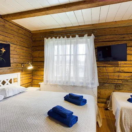 Vaelja Country house *
