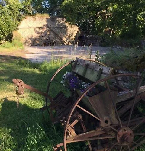 Landhuis Vaelja Pädaste