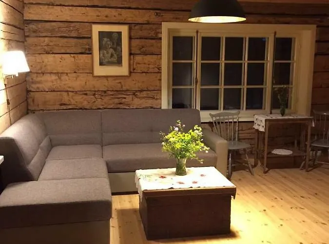 Landhuis Vaelja Pädaste